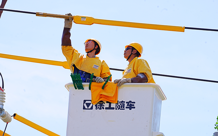戰(zhàn)高溫保供電！徐工 GKJH22A 西北農(nóng)田顯身手