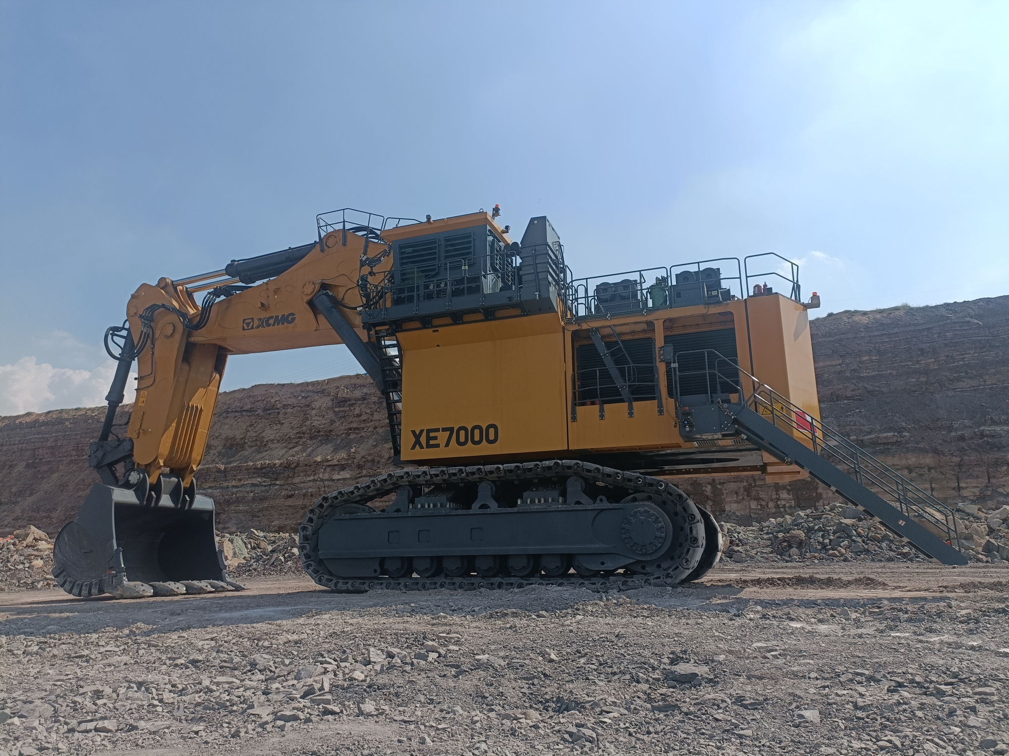 一臺礦用挖掘機(jī)，靠什么贏得“超越信賴”？